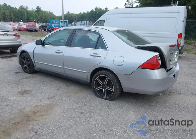 1HGCM66457A095174: 42828082