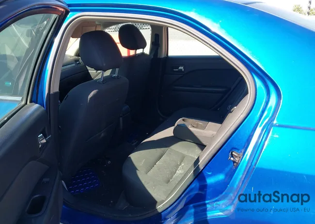 3FAHP0HA4CR115867: 42828095