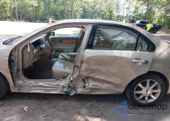 3LNHM28TX8R659194: 42828276