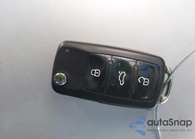 1VWBT7A34GC002468: 42828346