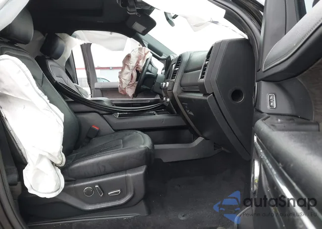 1FMJK2AT9LEA29079: 42827552