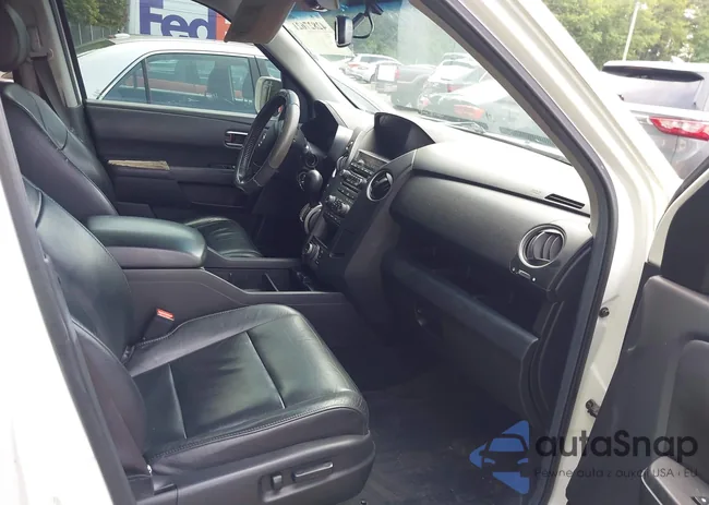 5FNYF4H91CB027872: 42827621