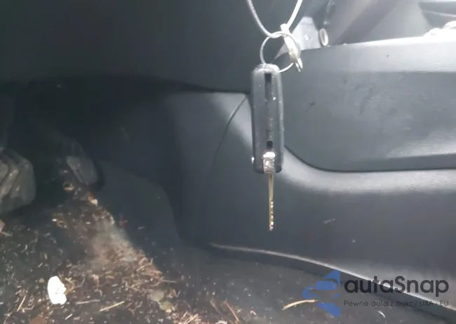 KNMAT2MT7JP568329: 42827660