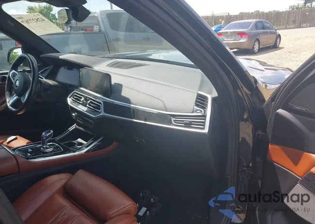 5UXCW2C00L9D02229: 42827767