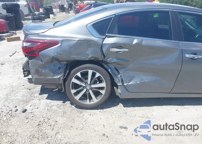 1N4AL3AP8HC282476: 42827808