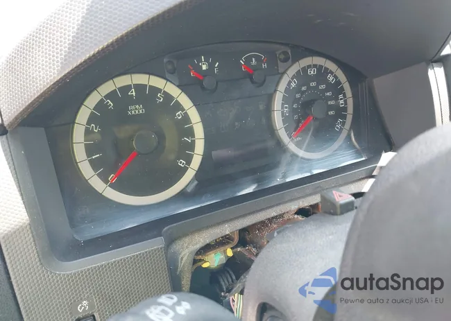 1FMCU9EG8BKA75348: 42828880