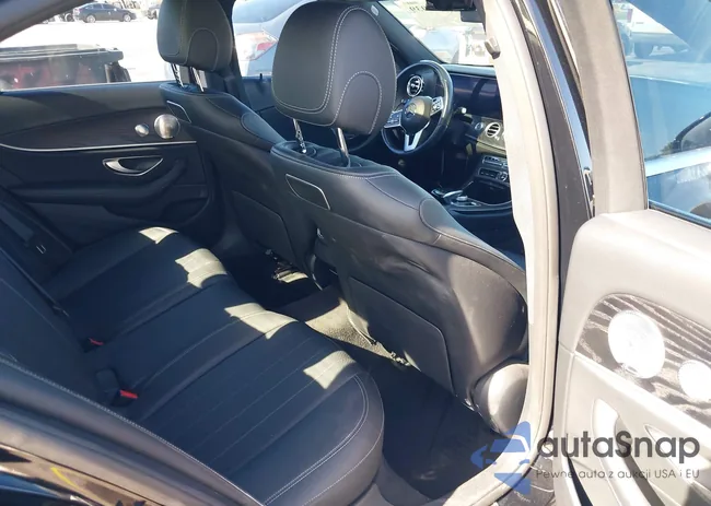 WDDZF4KB3KA587518: 42829039