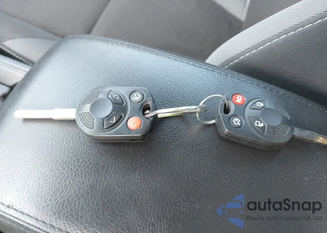 1FADP3F2XDL370079: 42829160