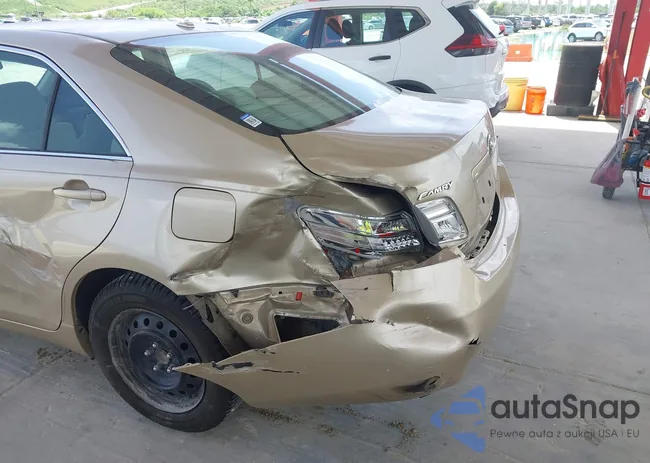 4T1BF3EK4BU138005: 42829398