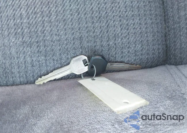 4A3CF44B6PE026806: 42828499