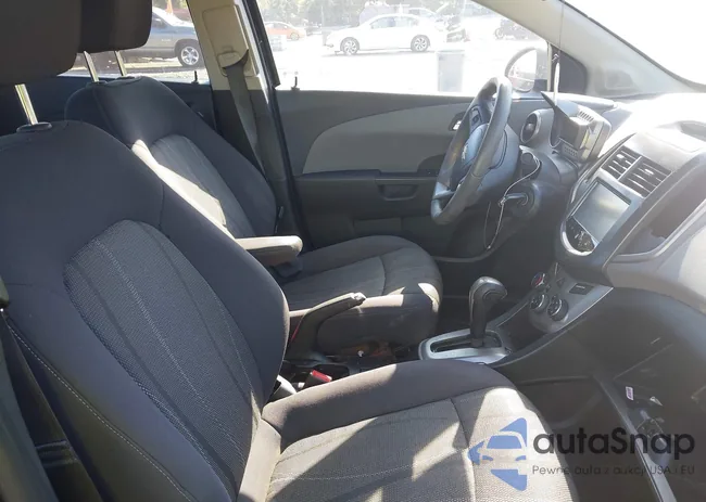 1G1JC5SH2E4241661: 42828569