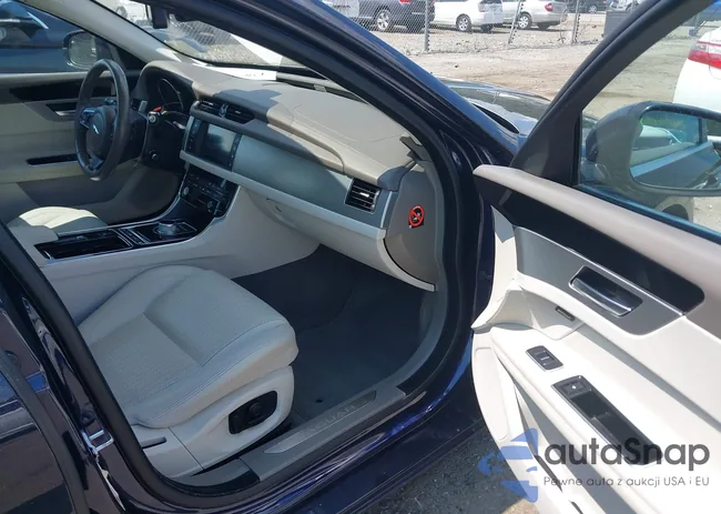 SAJBK4BV2GCY20268: 42828813