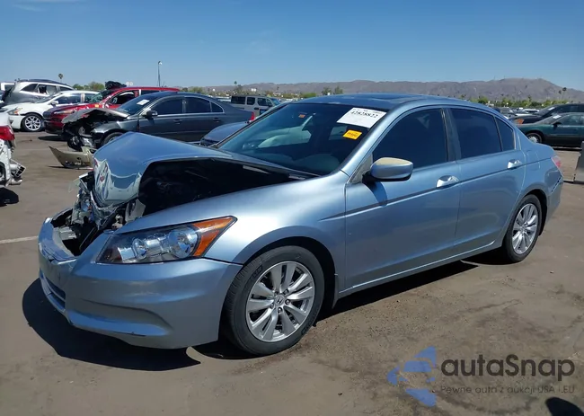 1HGCP2F71BA071733: 42828822