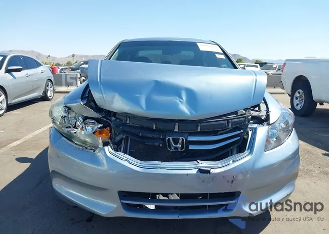 1HGCP2F71BA071733: 42828822