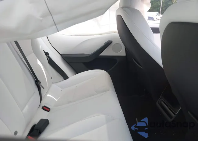 5YJ3E1EB8SF918081: 42830000