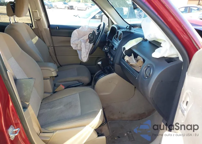 1C4NJPBA8GD589237: 42830005