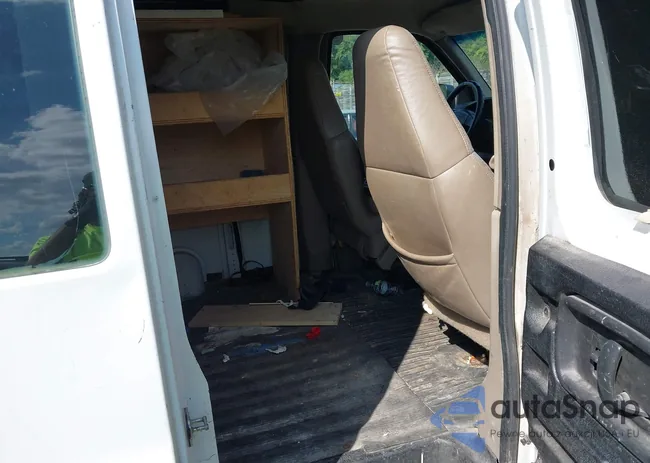 1GCEG15X051136384: 42830135