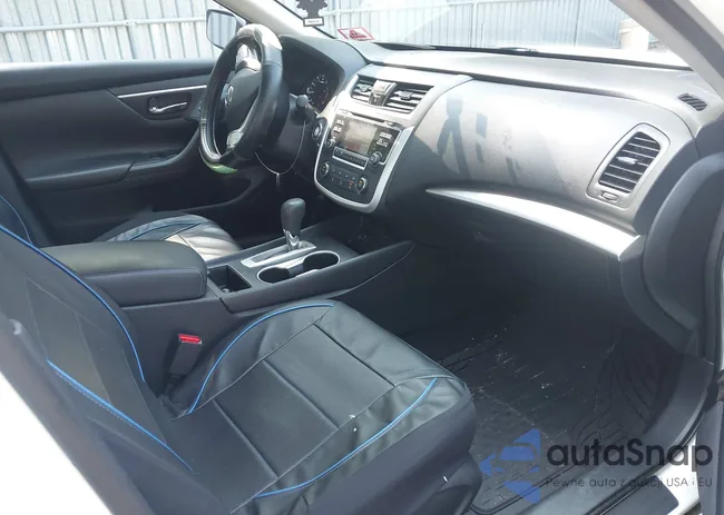 1N4AL3AP2HC127809: 42830273