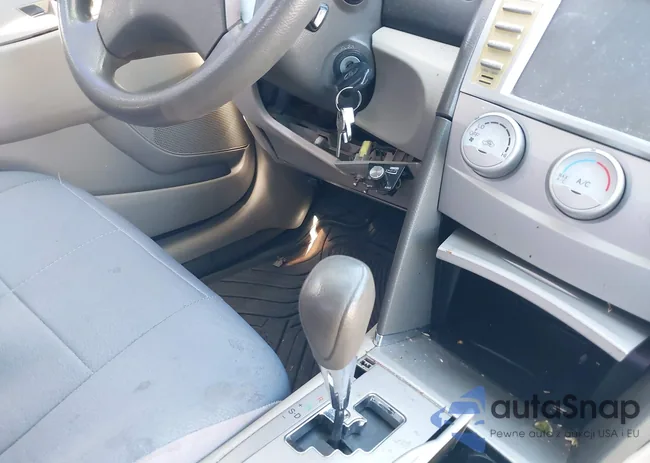 4T1BF3EK2BU581205: 42830335