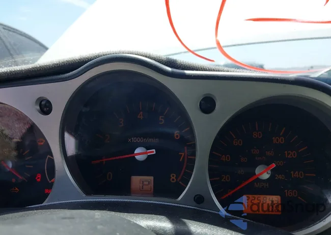 JN1AZ36A04T015679: 42830338