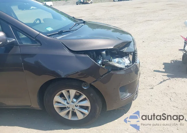 KNDMB5C10H6268066: 42829524