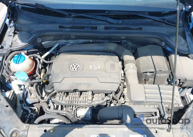 3VWL17AJ2GM363642: 42829573