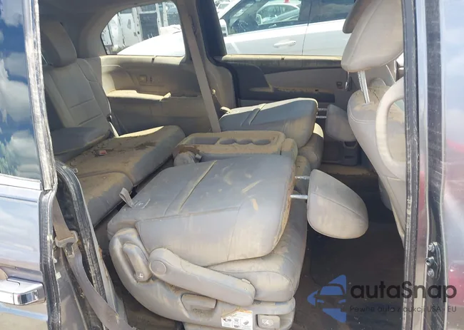 5FNRL5H9XEB040030: 42829762