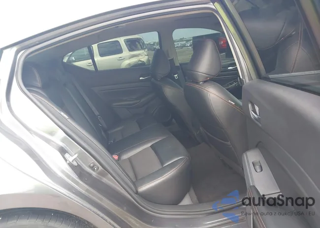 1N4BL4CV9NN310047: 42829826