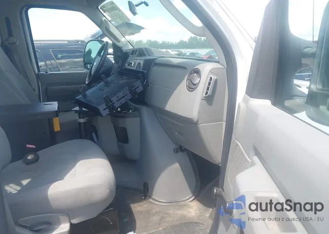 1FTNE1EW0CDA09207: 42831107