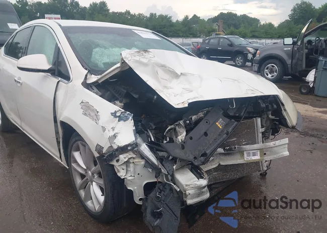 1G4PP5SK1C4187165: 42831118