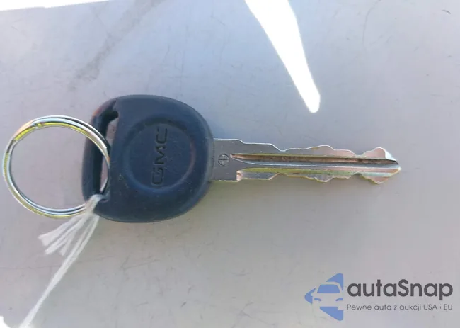 1GKS2EEF7CR280906: 42831172