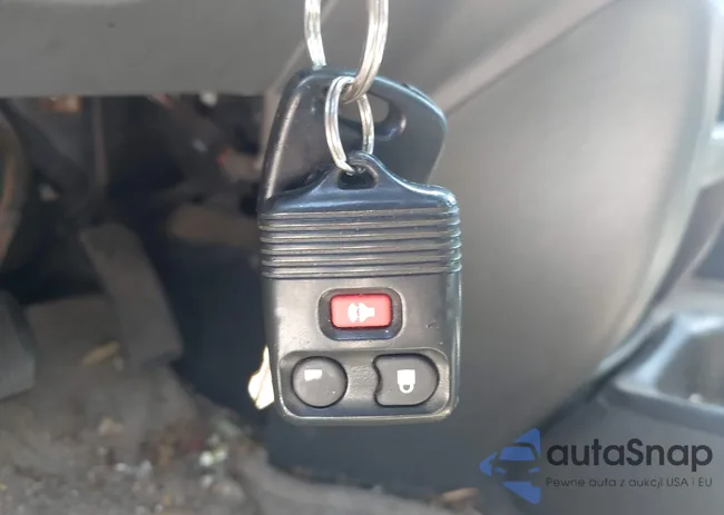 4F2CZ06163KM11687: 42831175