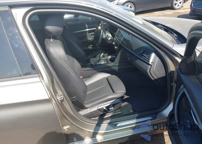 WBA8E3C59GK500893: 42831331