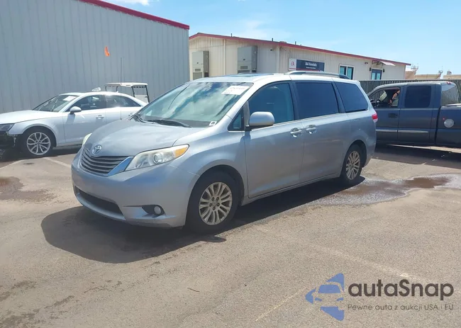 5TDYK3DCXDS310131: 42831449