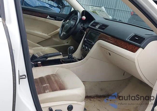 1VWCP7A35CC043369: 42831902