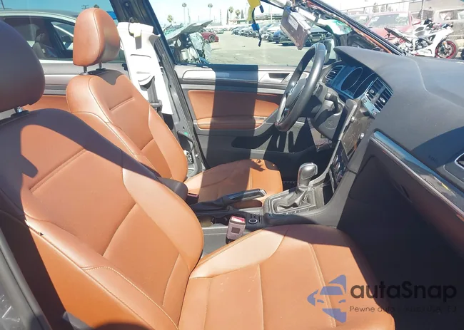 3VWH17AU5KM506110: 42831998