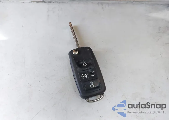 1VWCN7A31CC071983: 42832035