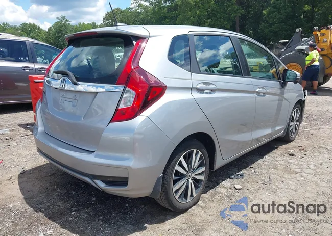 3HGGK5H85JM701990: 42832187