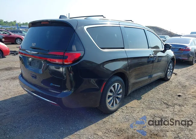 2C4RC1L75MR599373: 42832237