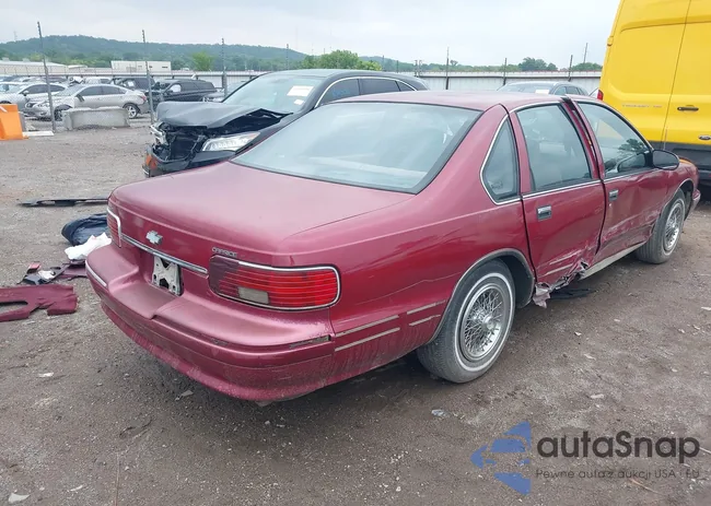 1G1BL52WXSR137372: 42831487