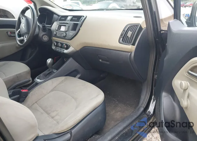 KNADM4A35F6459842: 42832885