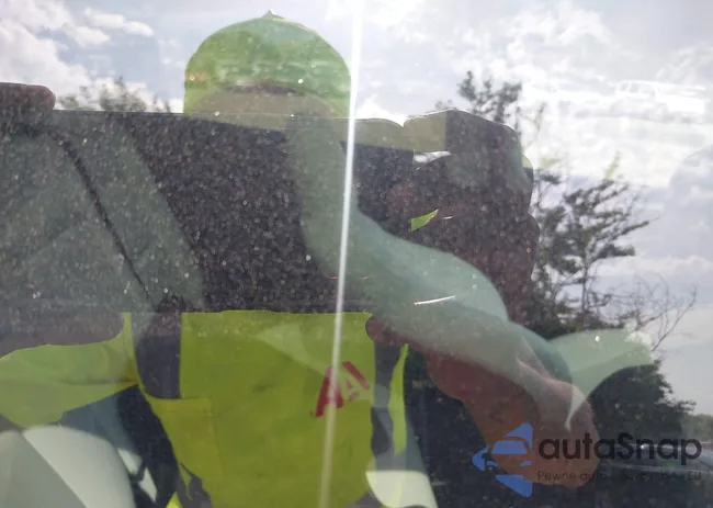 7SAYGDEE0SF261615: 42833118