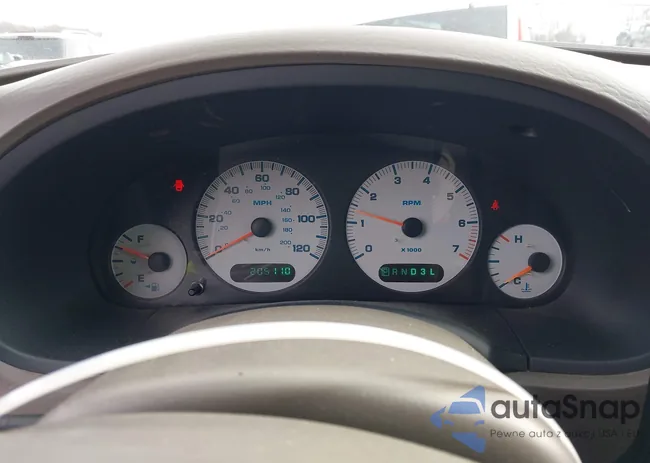 2C4GP44333R323619: 42833138