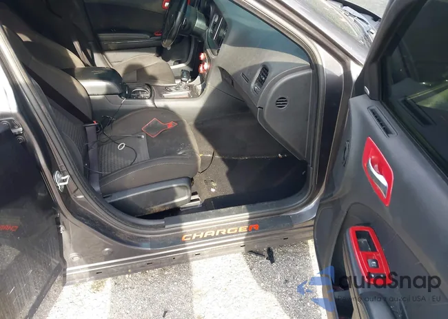 2C3CDXHGXMH569732: 42833229