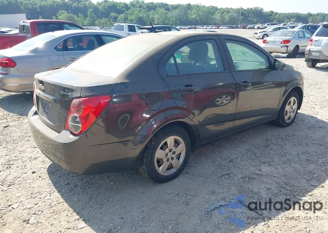 1G1JA5SH8D4255388: 42833404