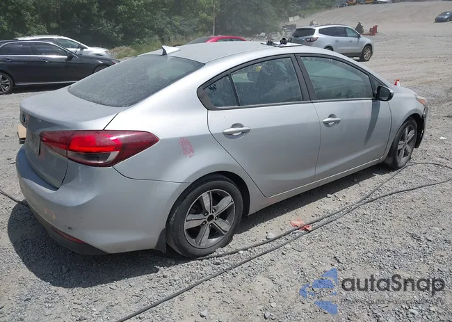 3KPFL4A75JE254008: 42832675