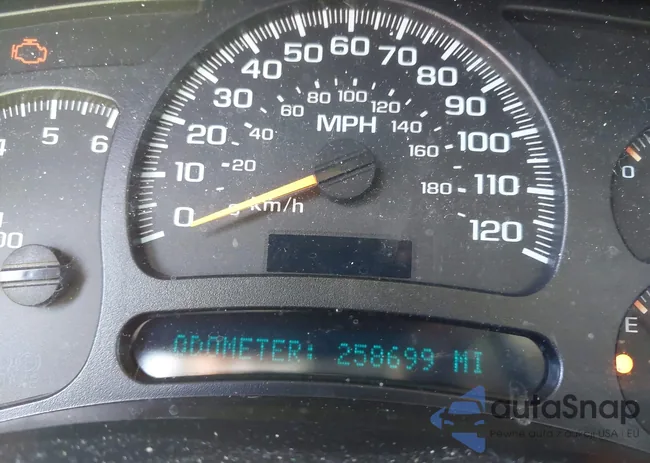 1GNEC13T15R255579: 42834033