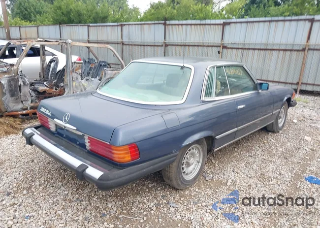 WDBBA25A4BB002388: 42834052