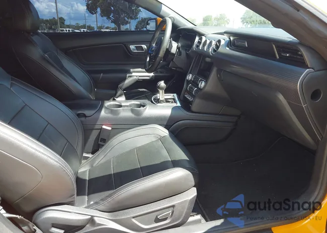 1FA6P8TH8J5102307: 42834165