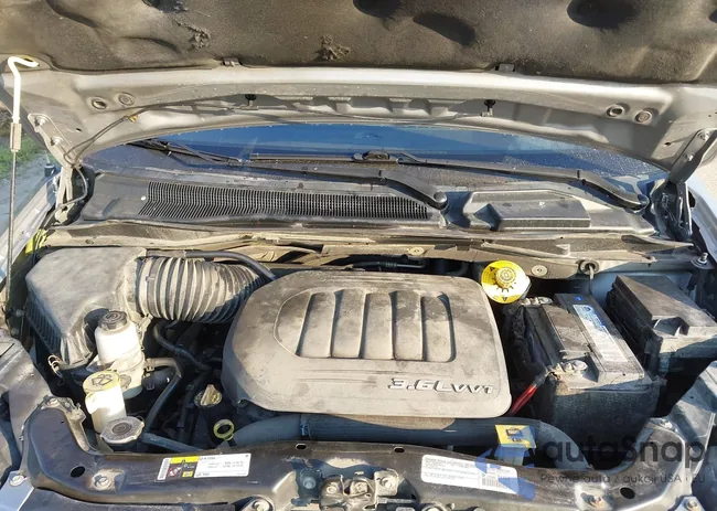 2C4RC1BG6FR505652: 42833448